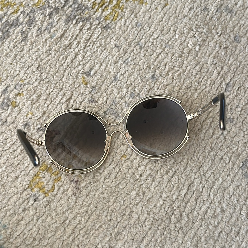CHLOE GOLD SUNGLASSES - Picture 4 of 8